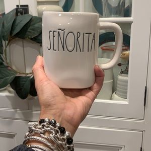 Rae Dunn “Senorita” Mug ☕️